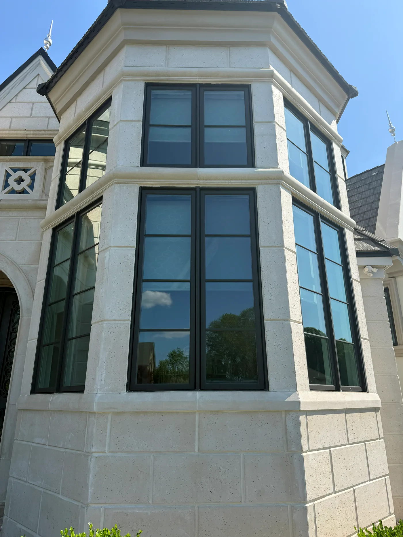 Stone home bay windows cleaned crystal clear